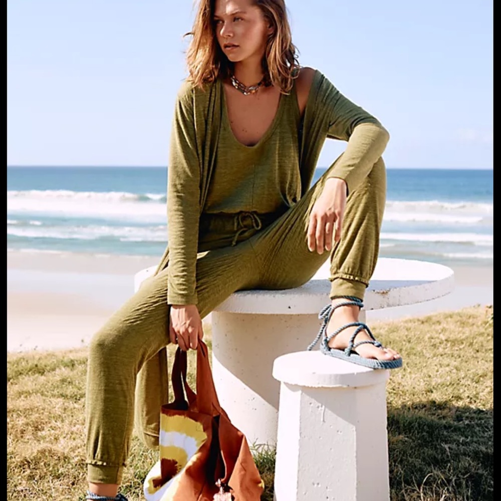 Free people BiCoastal set!🔥